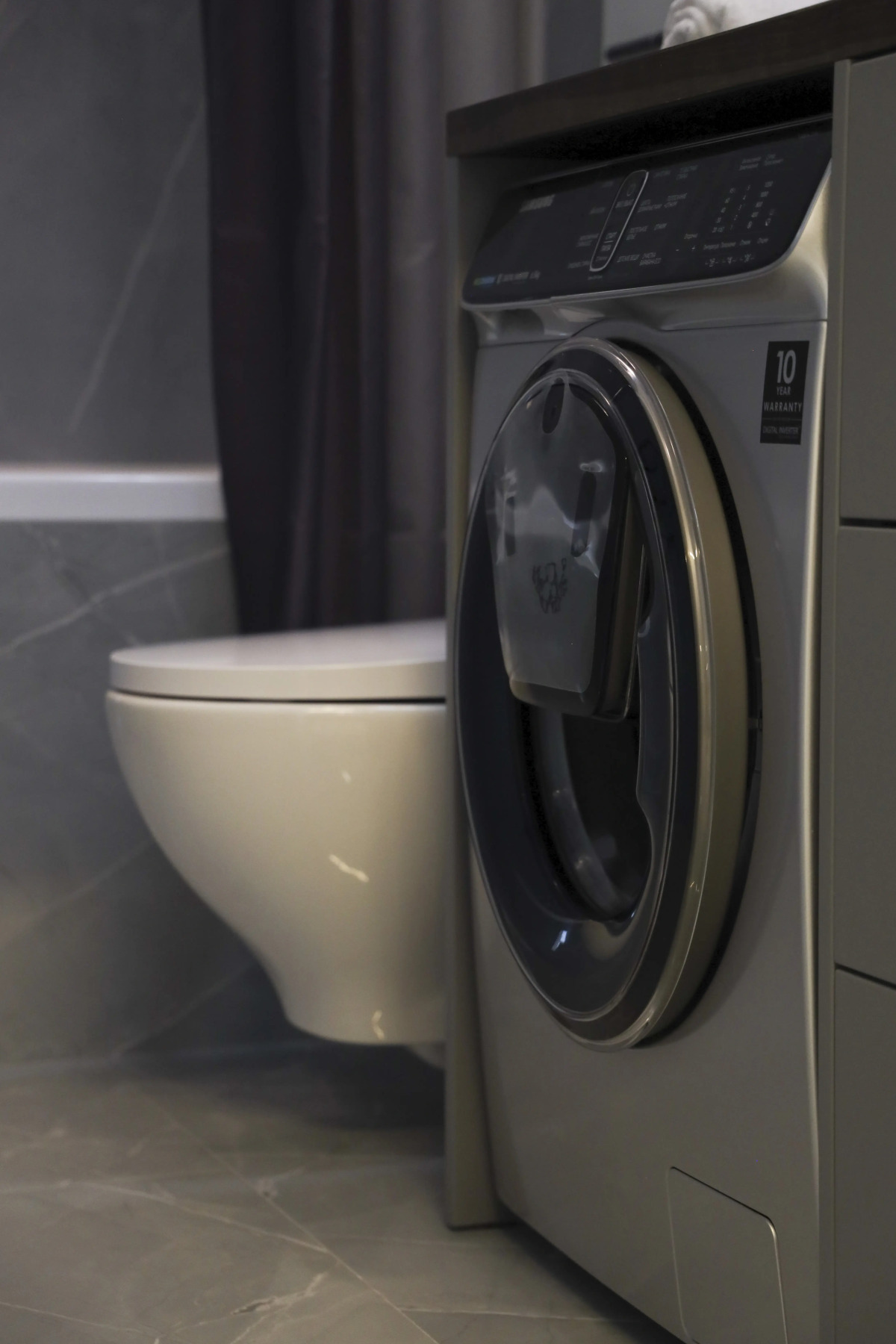 Апартаменты Buroshka Aparts С видом на город и дизайнерским ремонтом