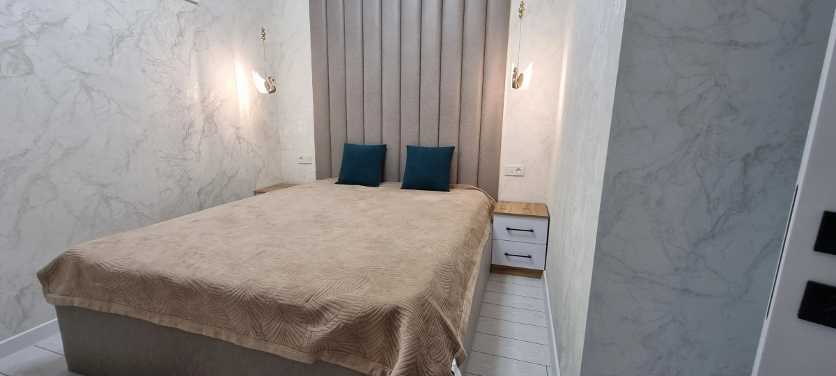 Апартаменты Bronin Homes 9