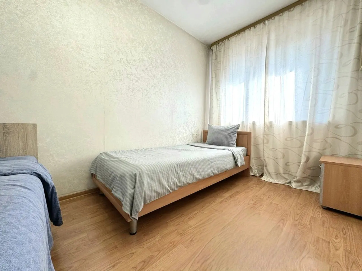 Квартира Двухкомнатная с Балконом и Кондиционером в Центре на Весенней