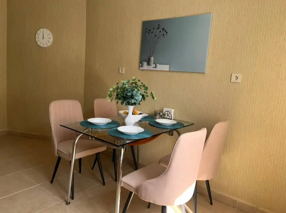 Апартаменты Тема