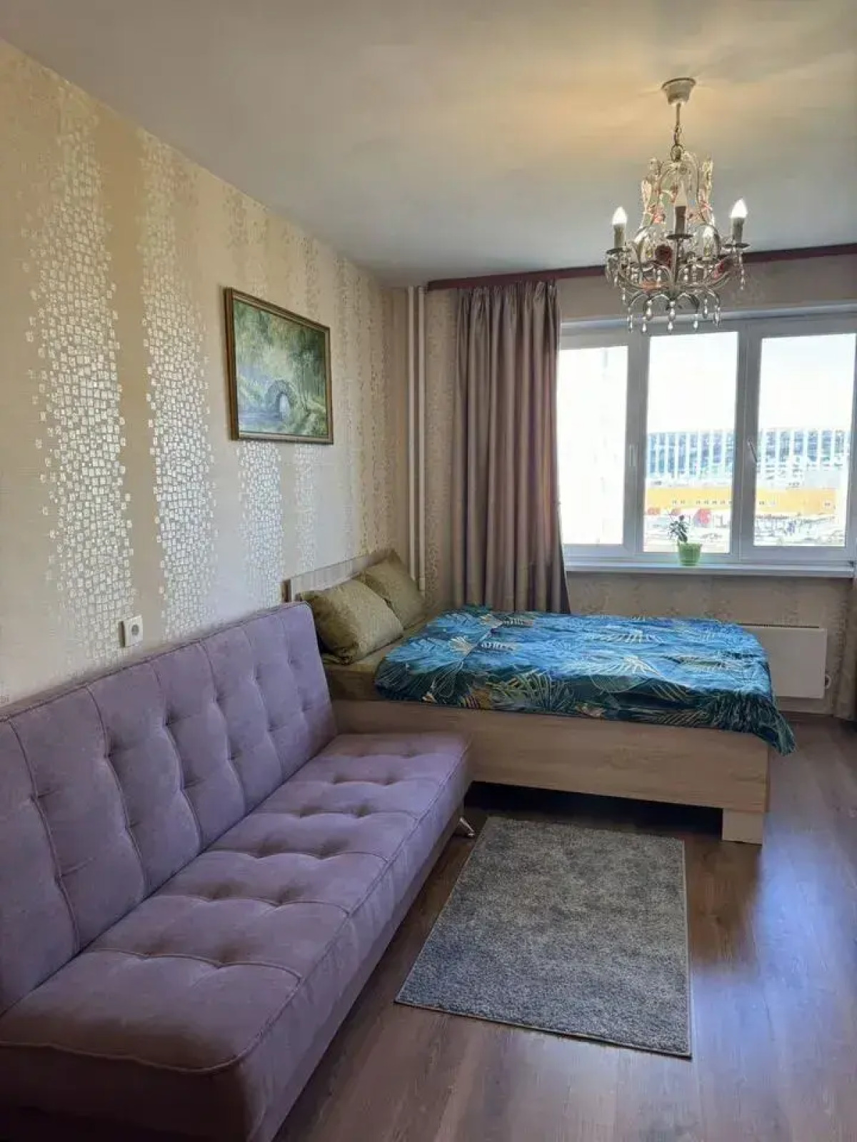 Квартира однокомнатная с видом на Волгу и стaдиoн