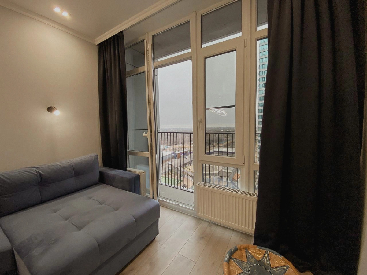 Квартира Green FOX из трех комнат в ЖК Атмосфера