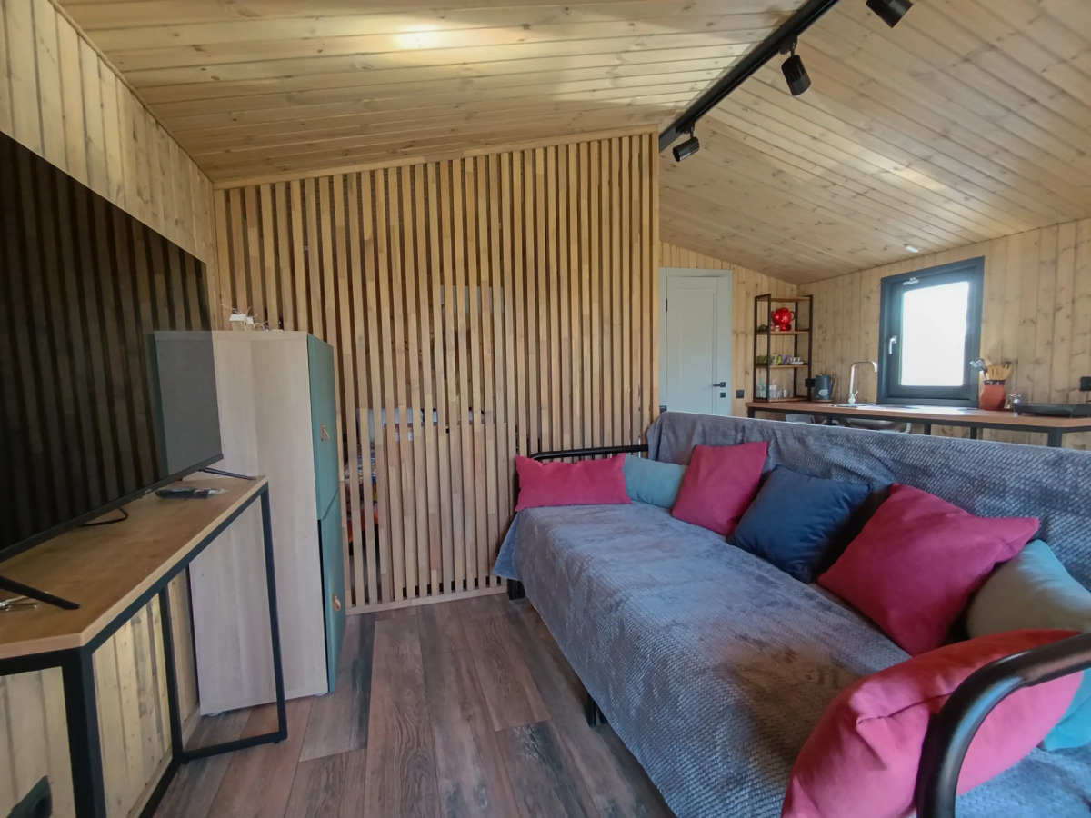 Частный дом Загородный комплекс на берегу реки с баней 1