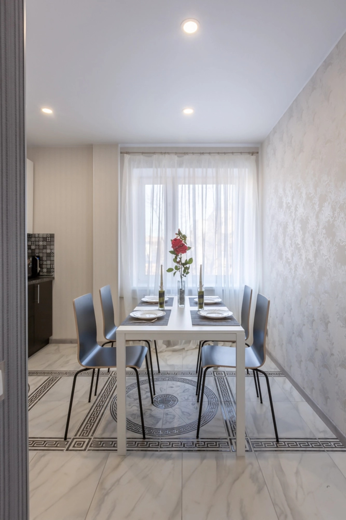 Апартаменты Кварт-Отель, Плющиха, 42