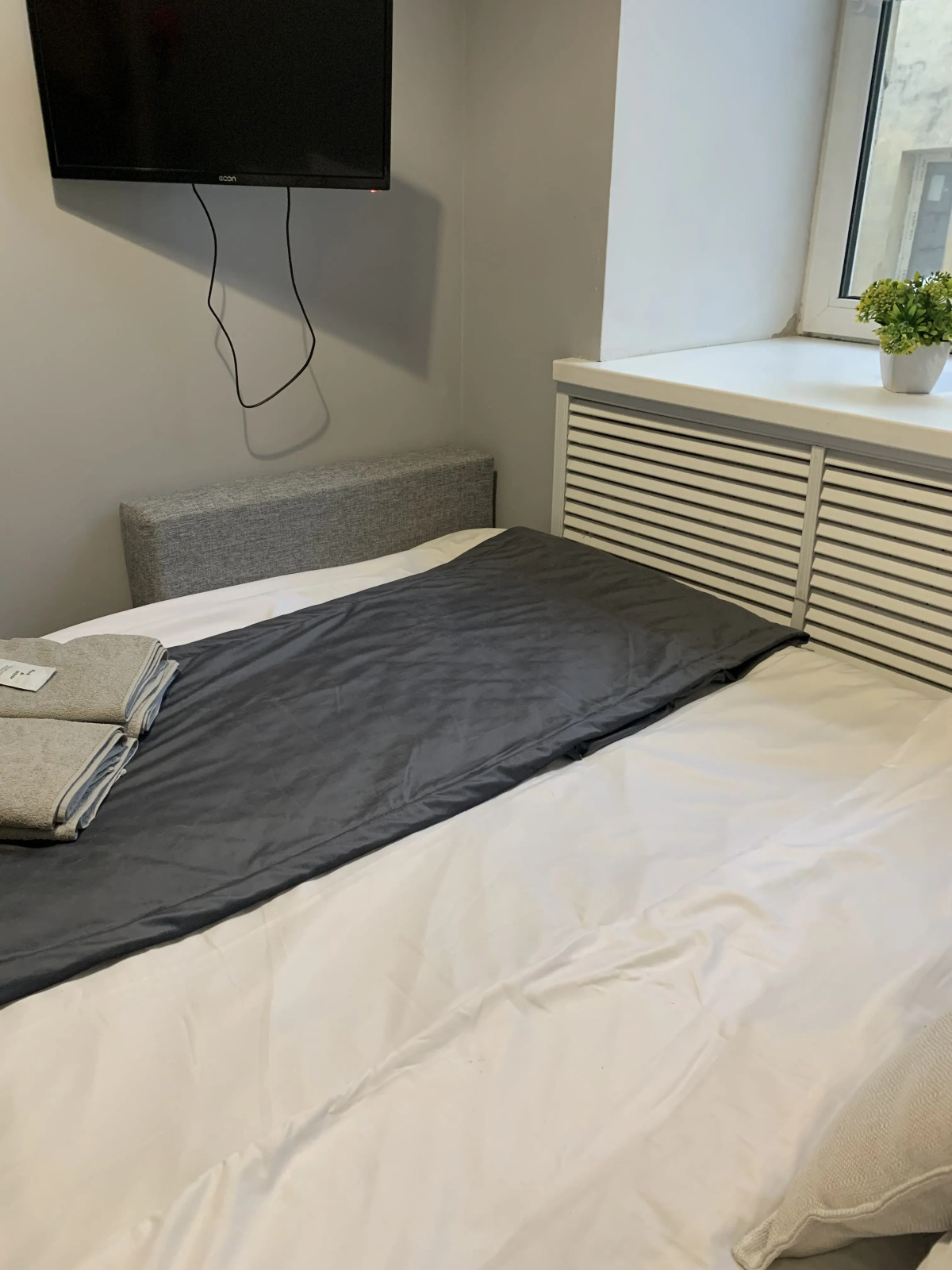 Sutkispb na Podolskoy 43