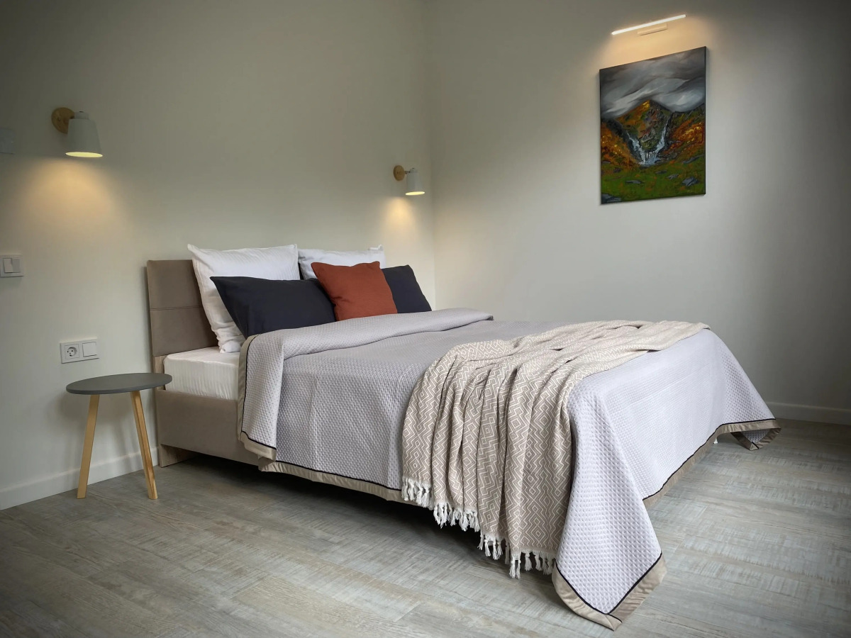 Частный дом с террасой