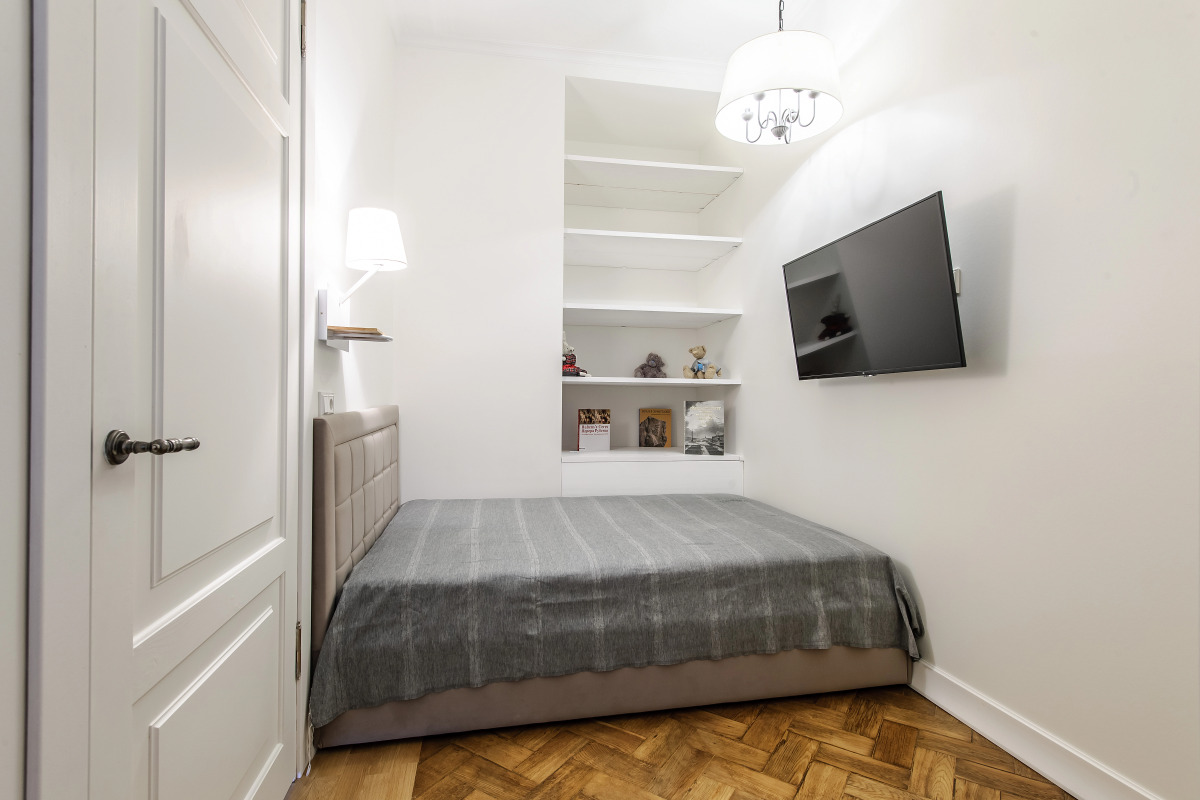 Апартаменты Яркий Лофт с видом на крыши