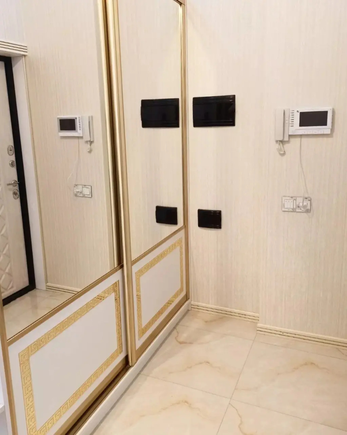 Апартаменты Караева Орбита