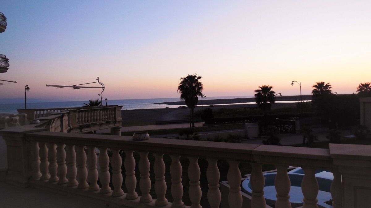 Отель MARECHIARO