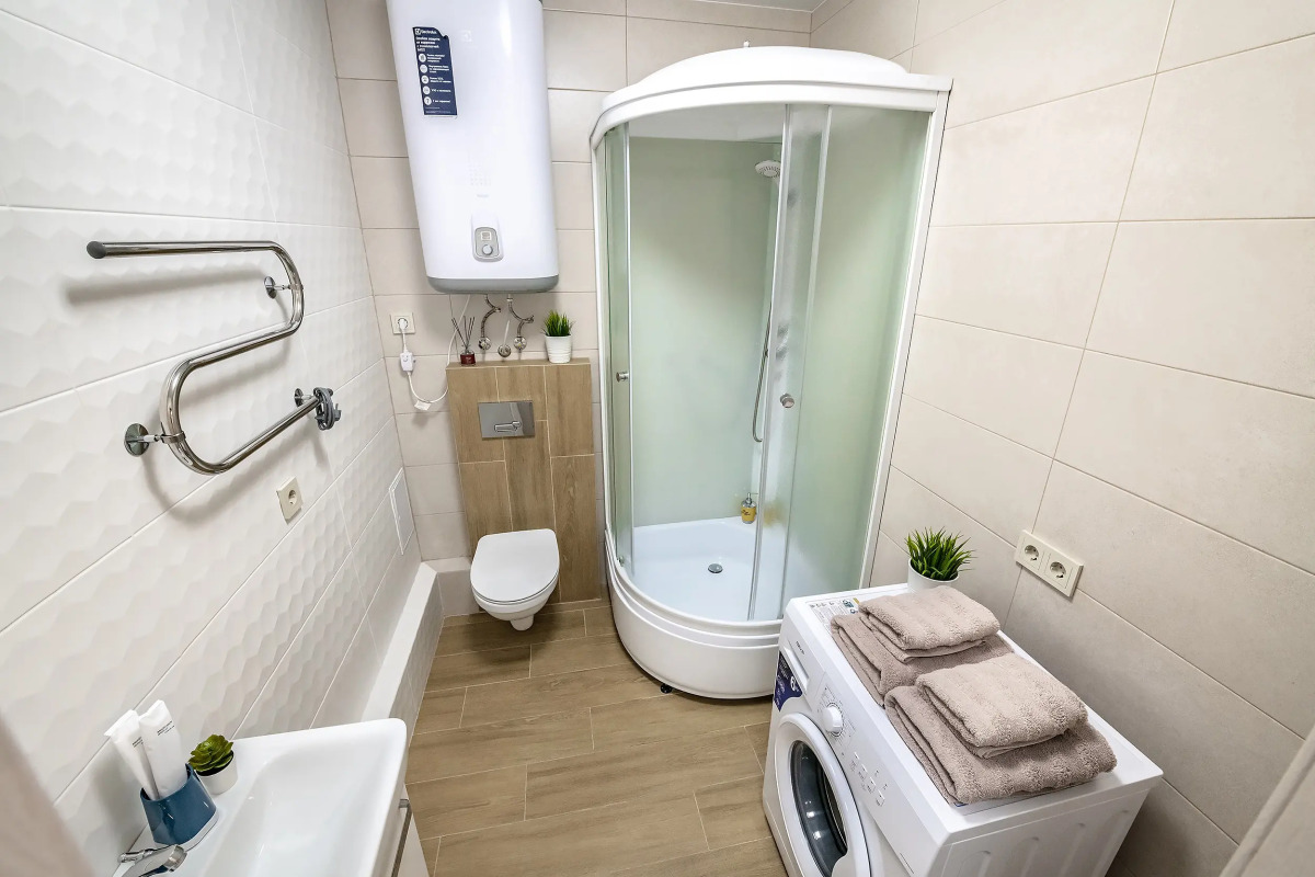 Апартаменты TopHouse на Каплунова 10 трёхкомнатные