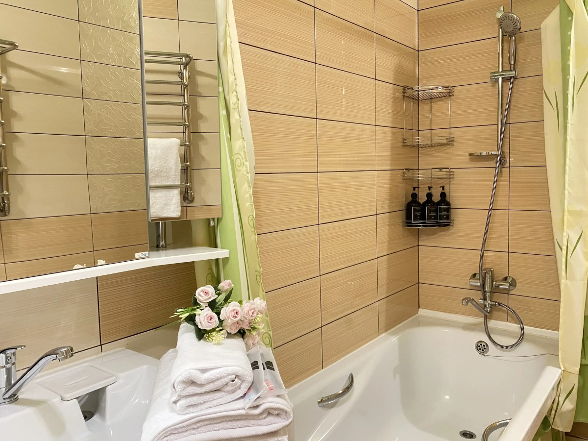 Квартира с Двумя Изолированными Спальнями в Центре Города на 6 гостей