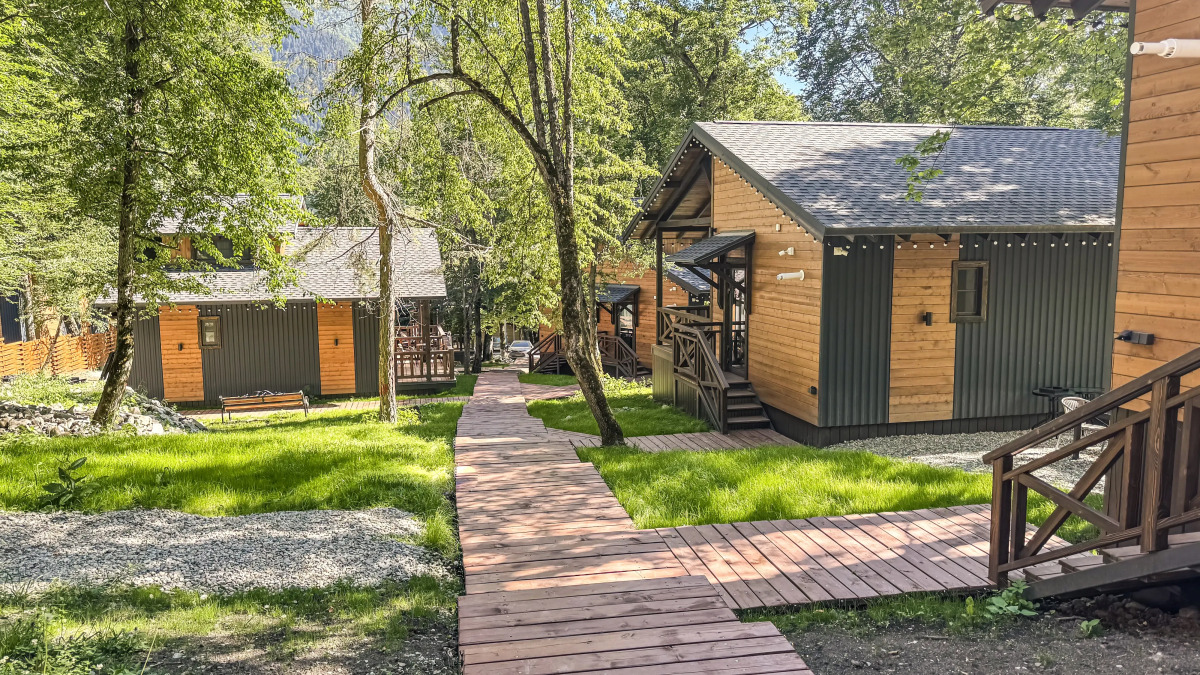 Глэмпинг Lamberty