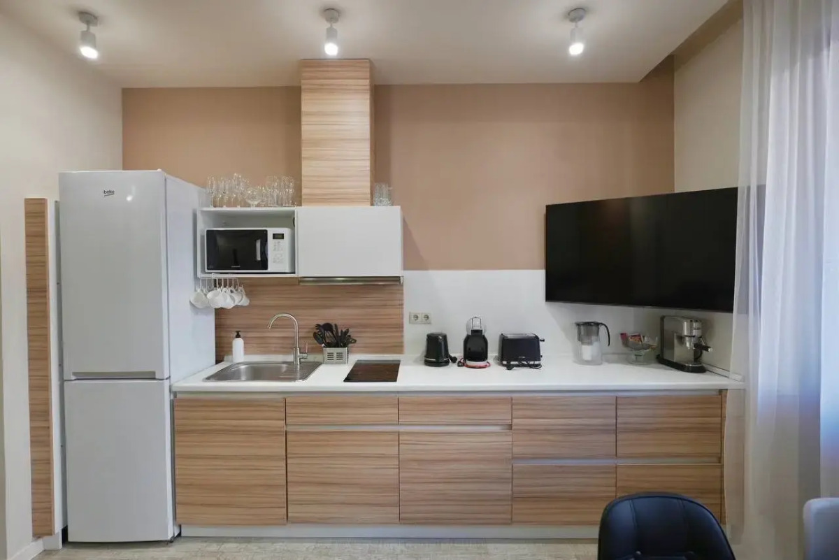 Квартира Двухкомнатная напротив ТЦ Горки Город