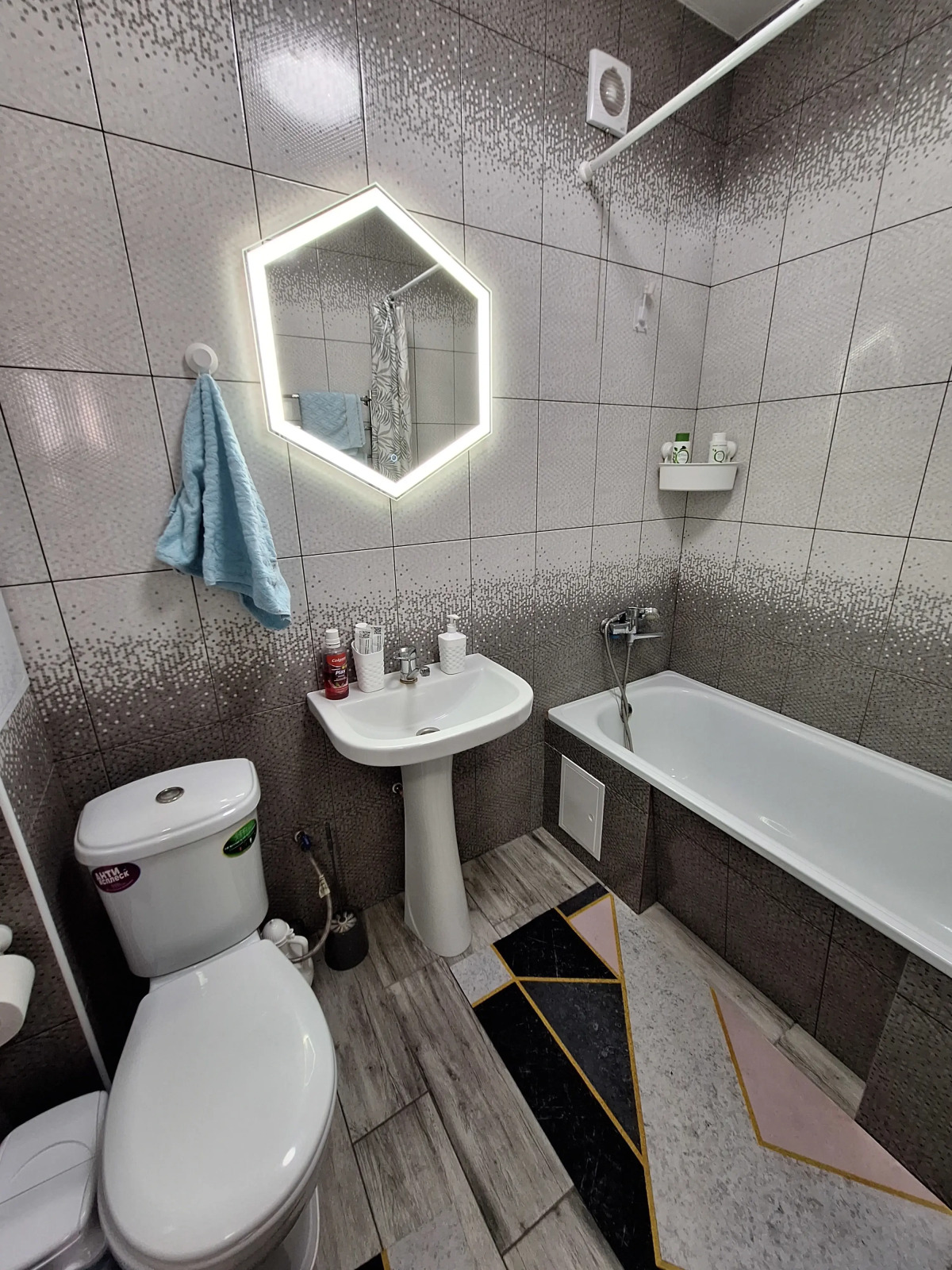 Апартаменты в 1 микрорайоне дом 3а