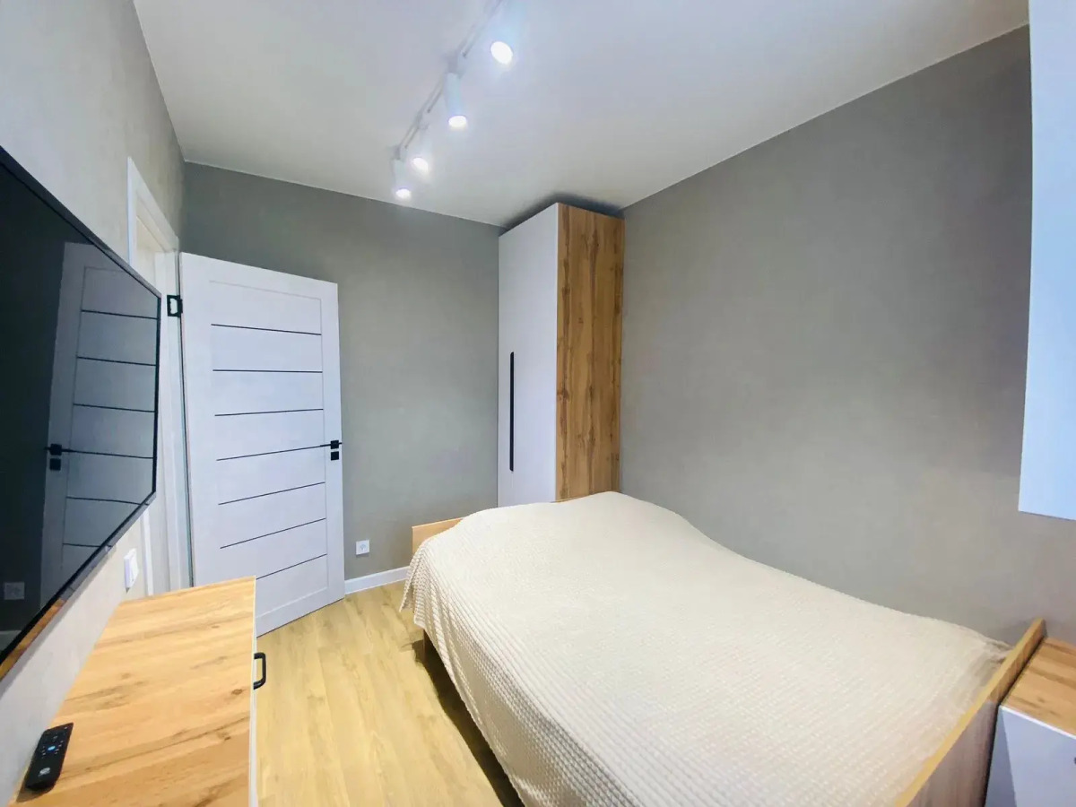 Апартаменты Красная 13