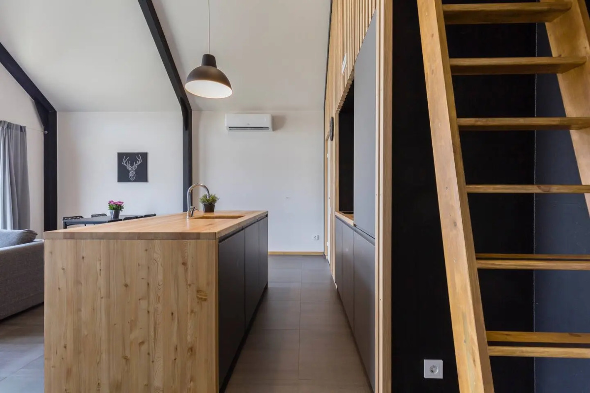 Gostevoy Dom Family Barn Karvala