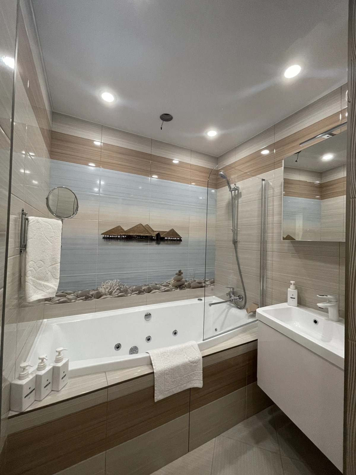 Квартира с 3 спальнями на Парнасе