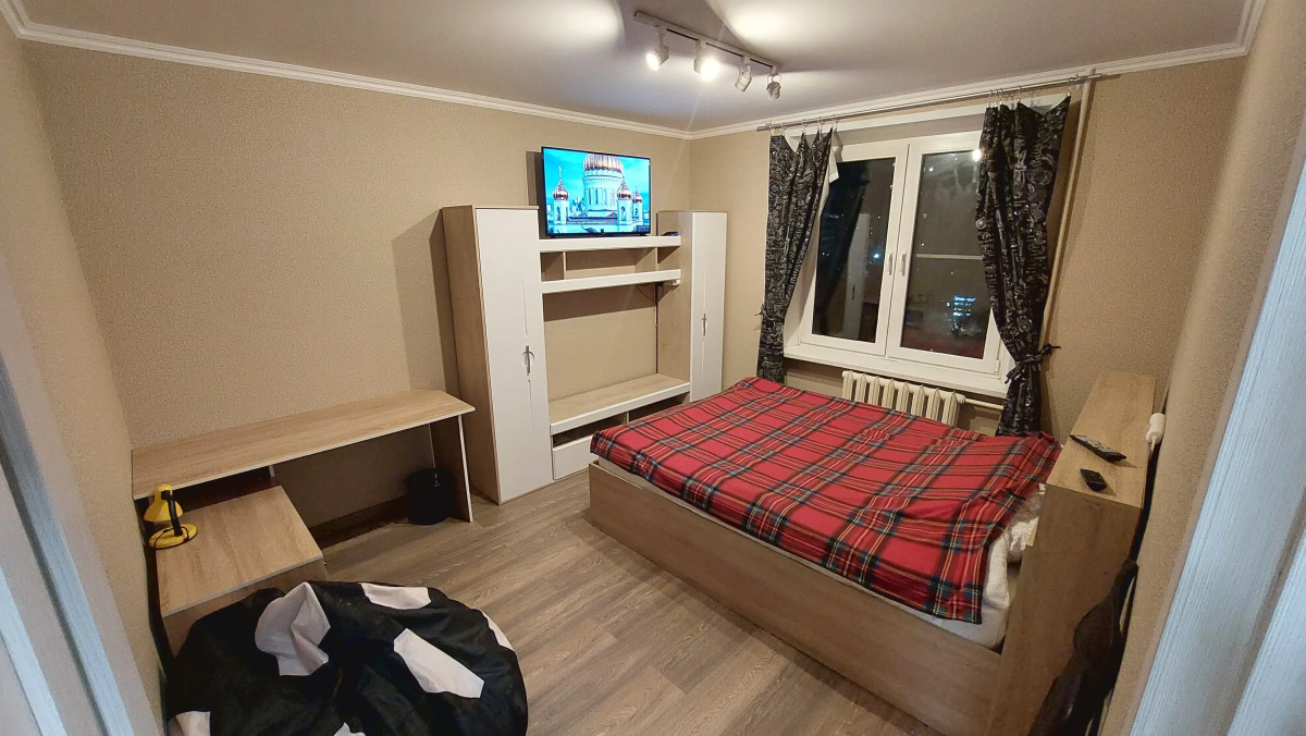 Квартира на  Новоалексеевской 7