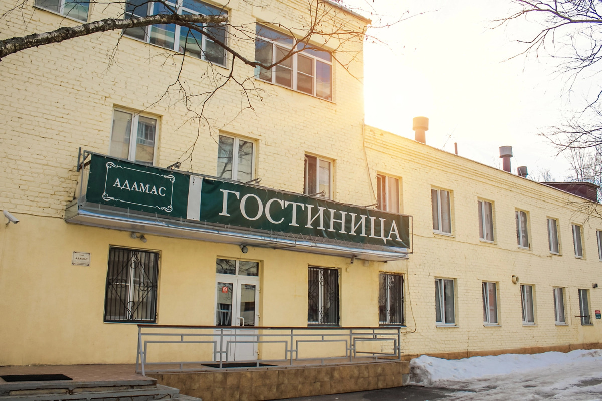 Отель Адамас