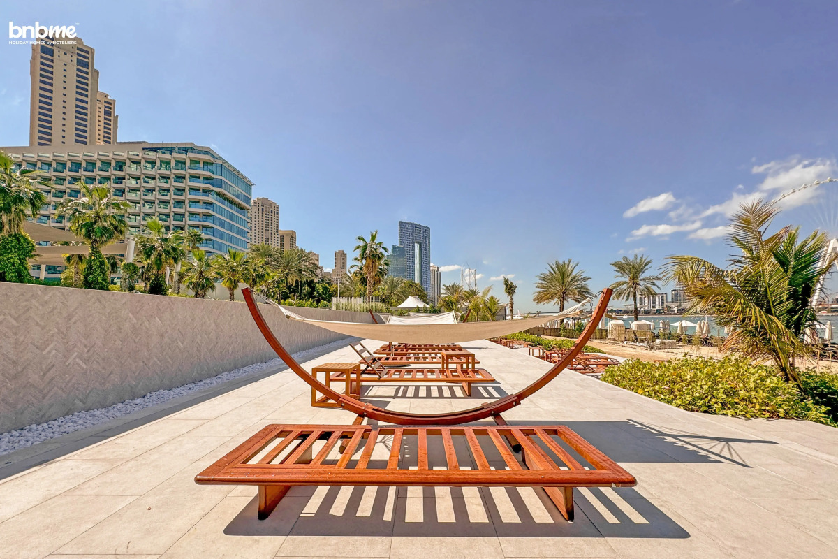 Апартаменты Bnbmehomes Marina Gem 5 min walk to Flying Cup - 2503