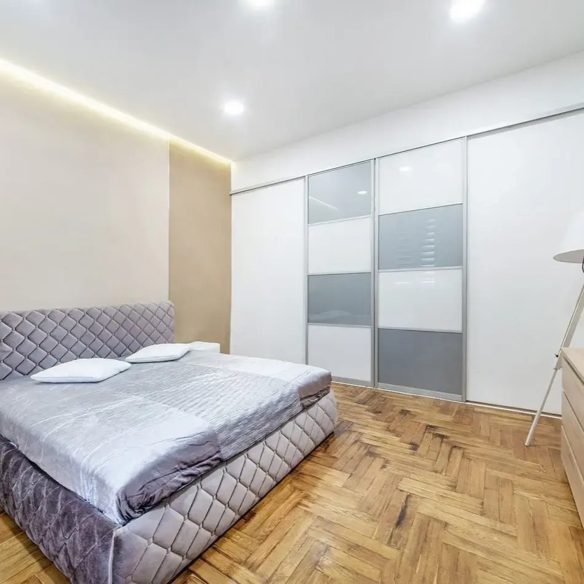 Квартира на Независимости 23