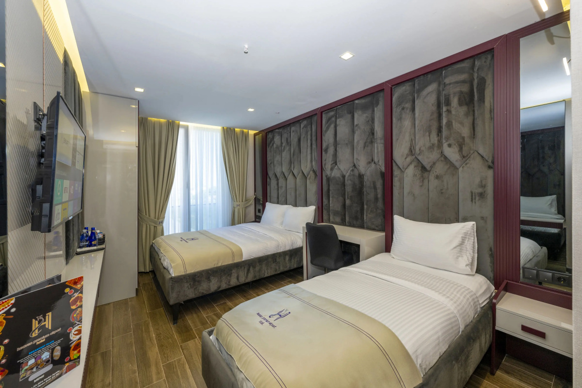 Отель Heaven Premium Airport