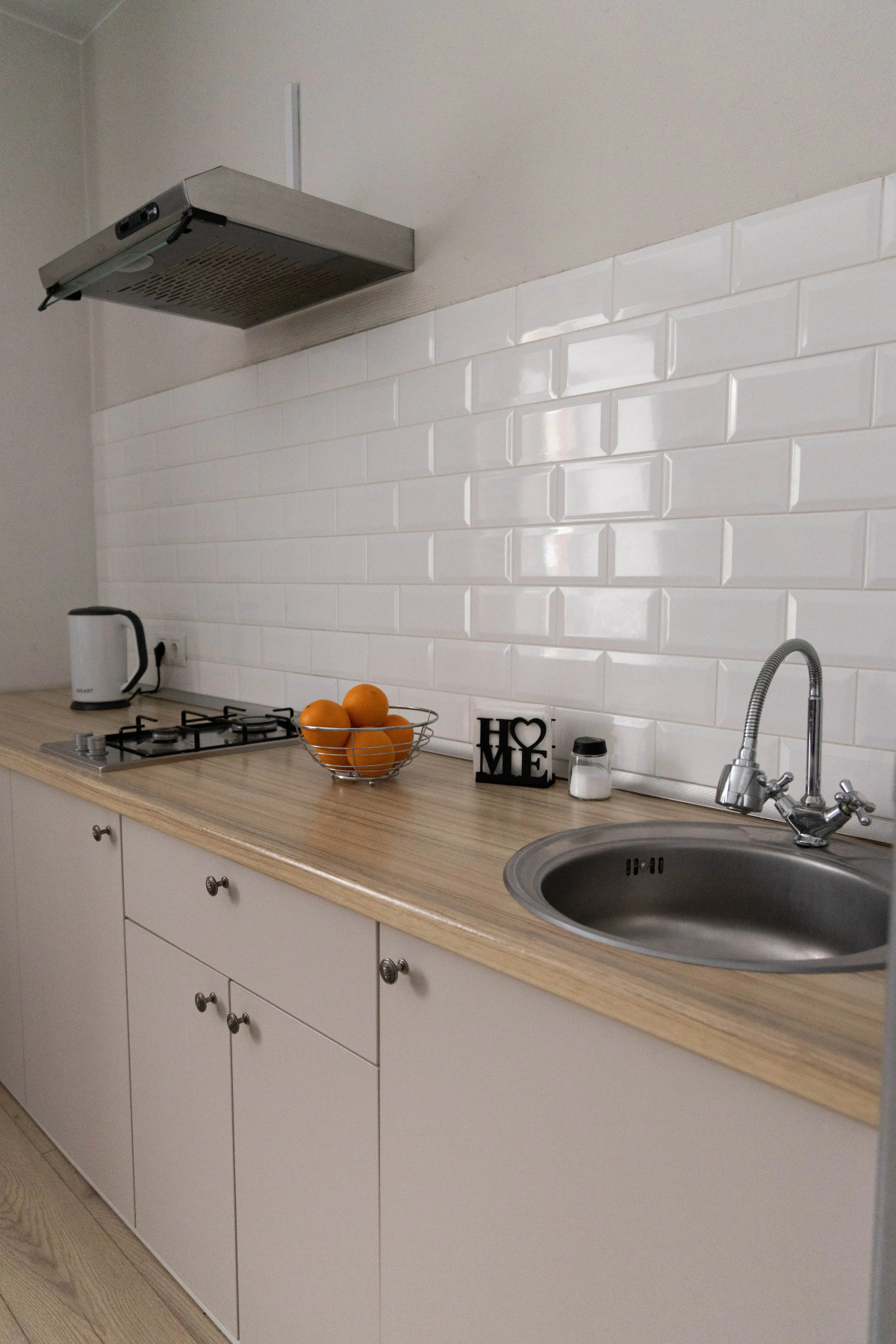 Квартира двухкомнатная в Доме с видом на Лавру