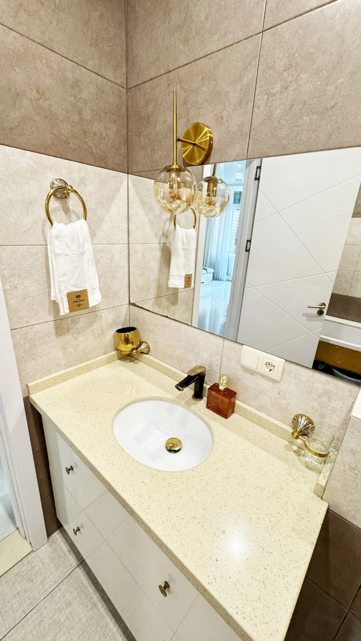 Квартира двухкомнатная на Пиросмани