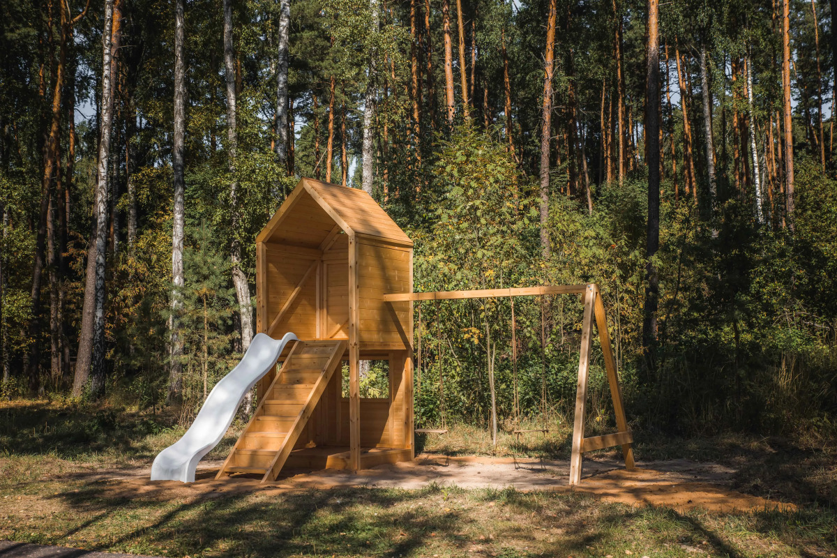 Бисерово Клуб