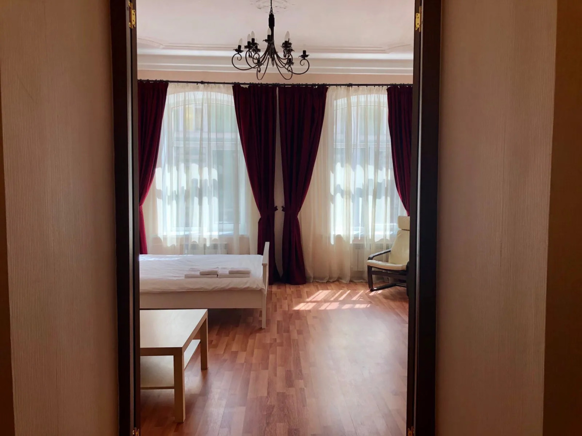 Апартаменты на Миллионной 11