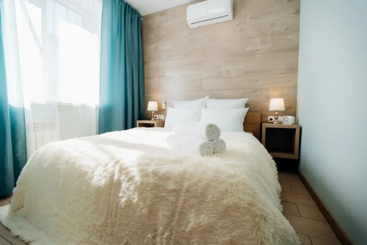 Апартаменты Однокомнатные с Отдельной спальней на Переулке Хрустальном 27 на 9 этаже