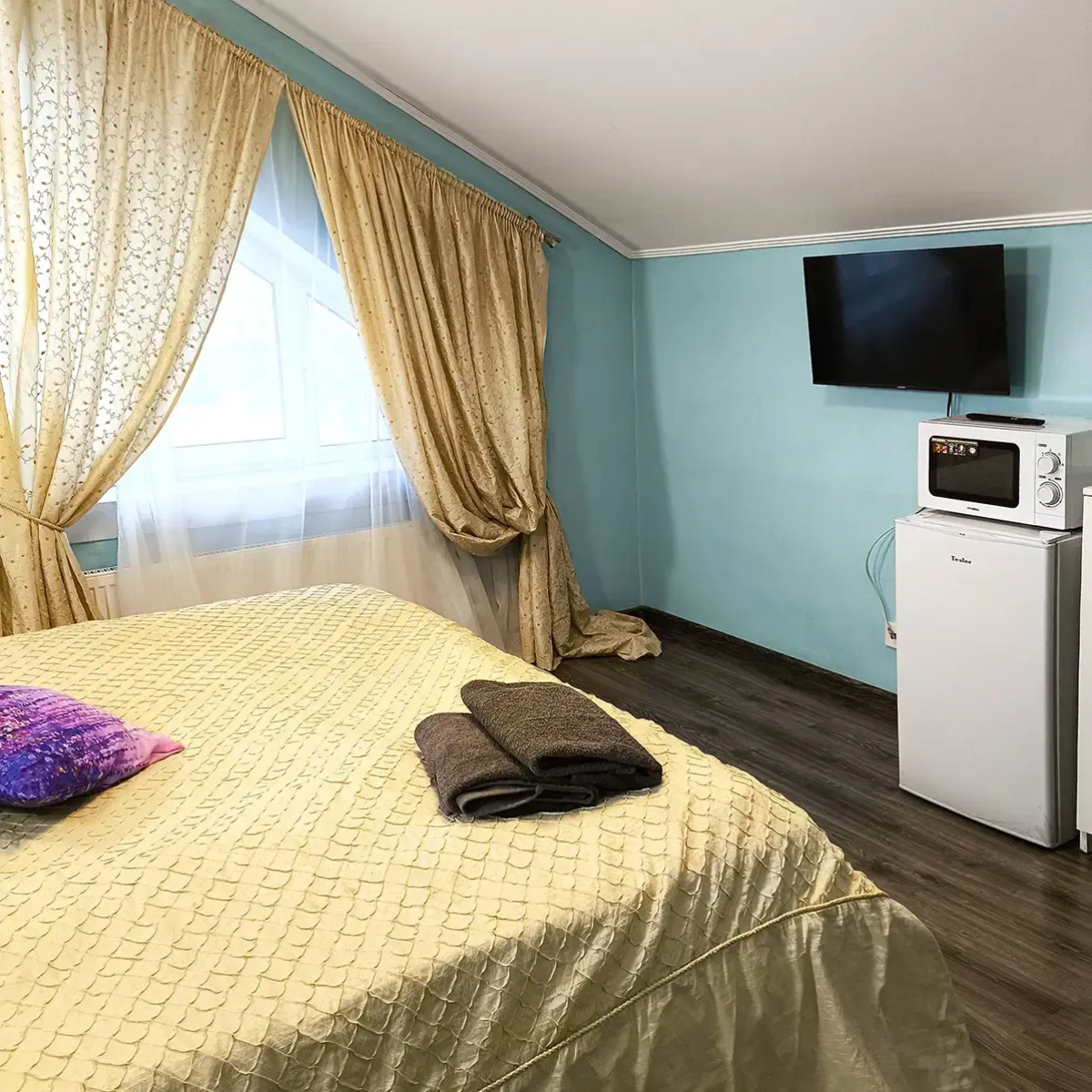 Ekodomik Lobnya (Svetlaya street)