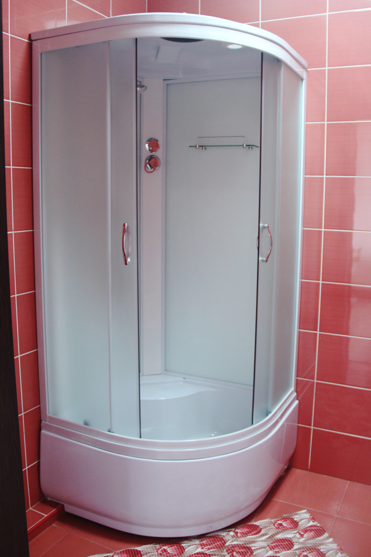 Моцарт Холл