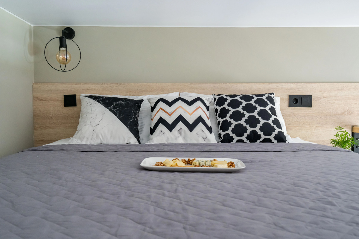 Апартаменты Лофт с Видом на Неву 1