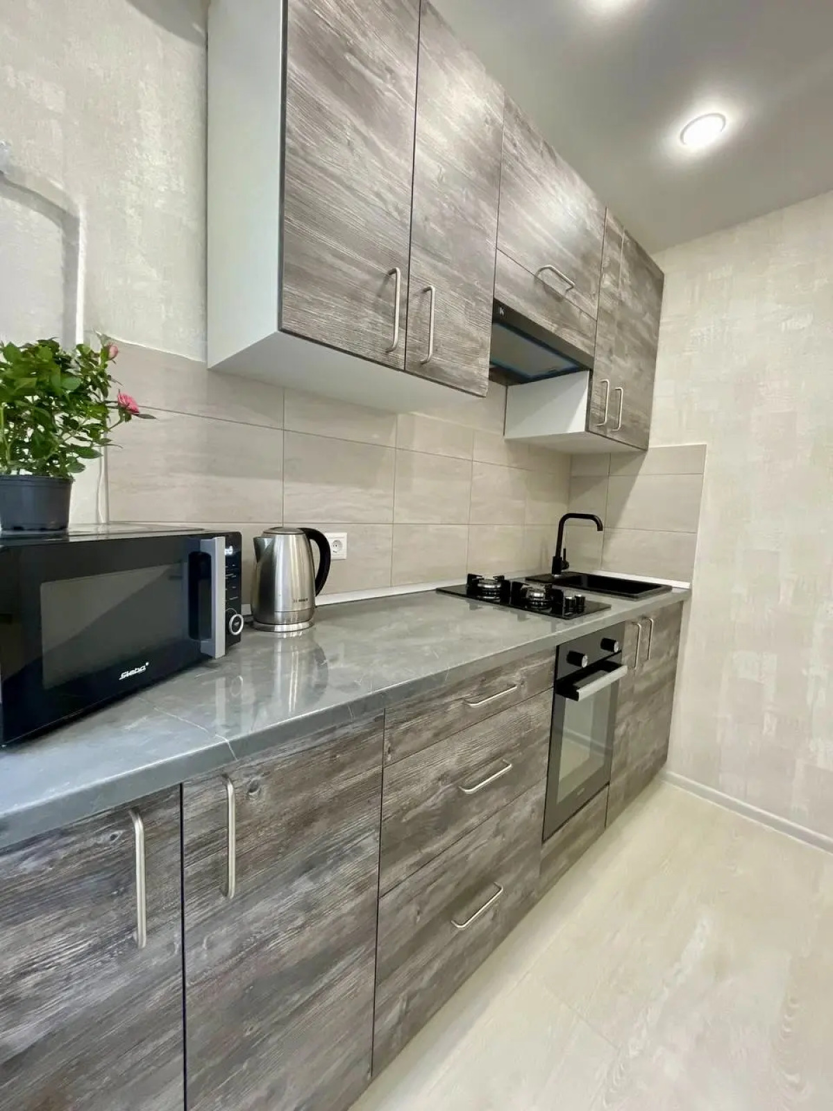 Квартира на Металлургов 27