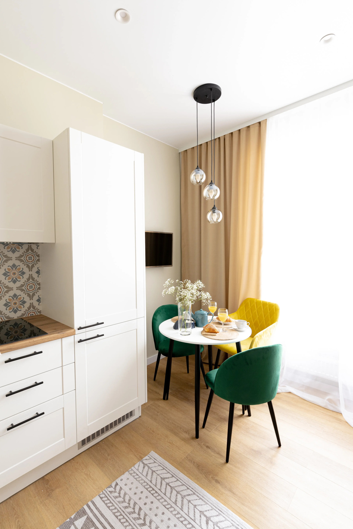 Квартира Двухкомнатная Неопарк около метро Московская, Звёздная