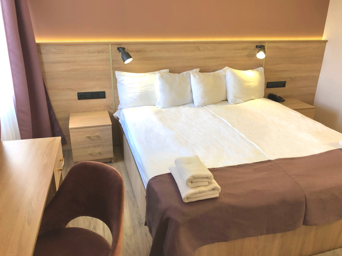 Отель Гелиос