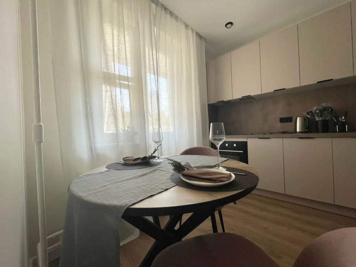 Квартира Однокомнатная у Метро Молодежная