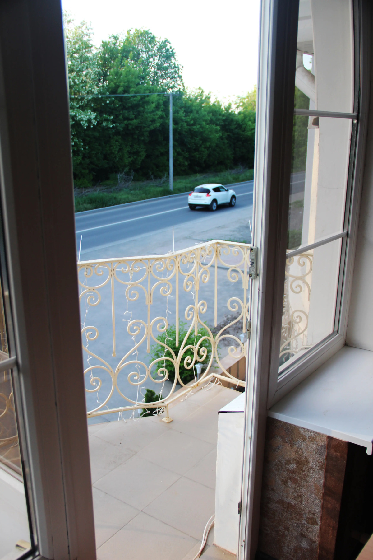 Моцарт Холл