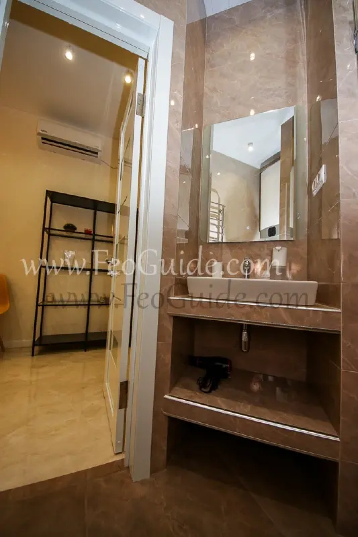 Апартаменты VIP с панорамным видом на море