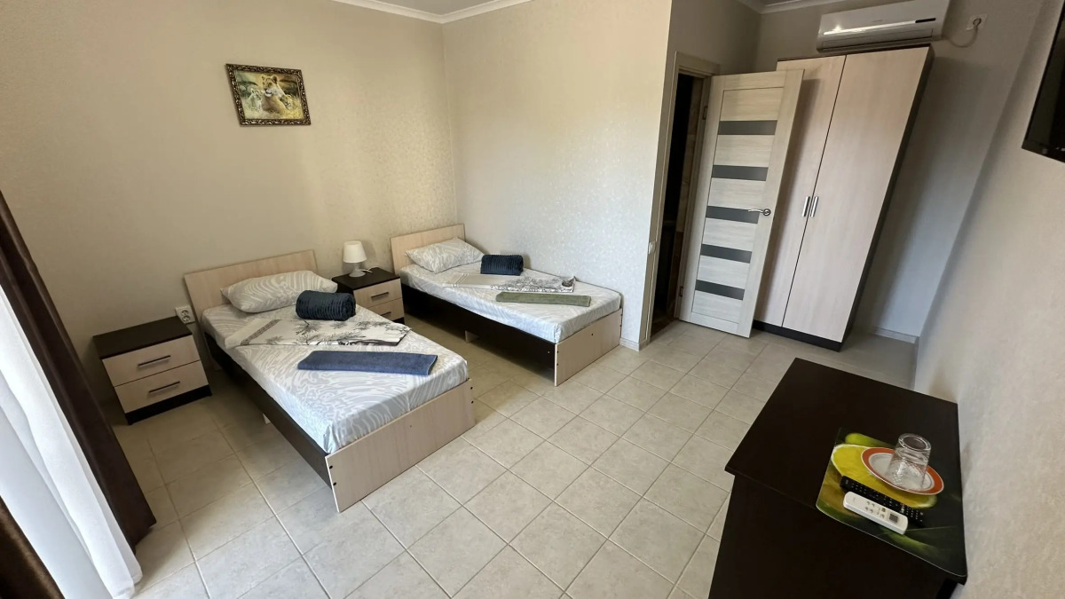 Гостевой Дом "Adam & Eva"