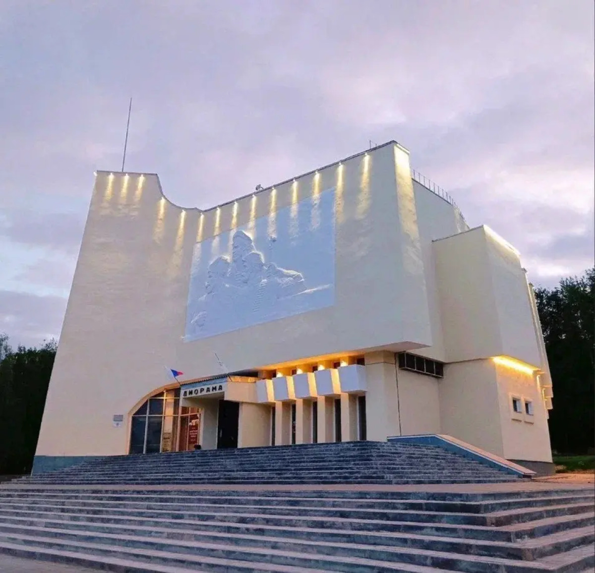 Квартира Уютная 3-к квартира в центре р-н Цирка