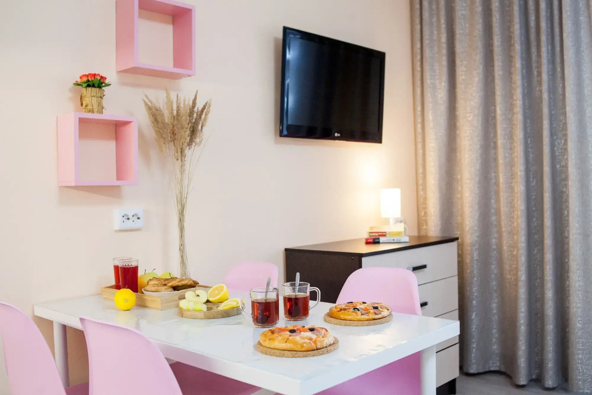 Квартира Студия в Романтическом Стиле в Центре у 2 Вокзалов