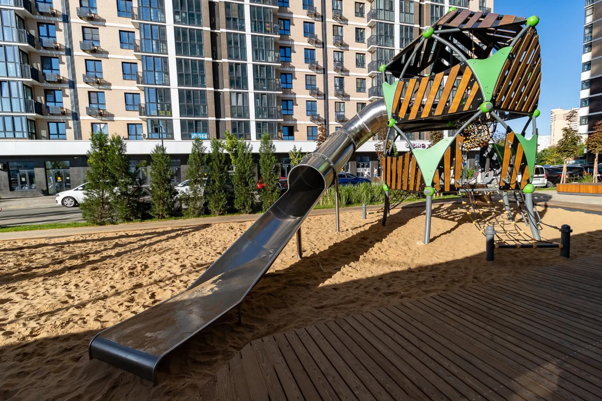 Квартира 2 Ночи на улице Автолюбителей 1Г/2