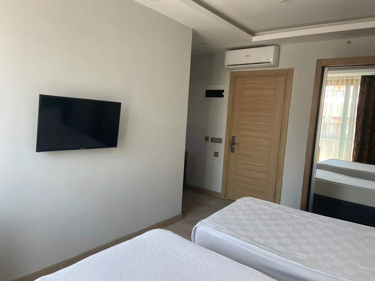 Отель Zeynel Konyaalti