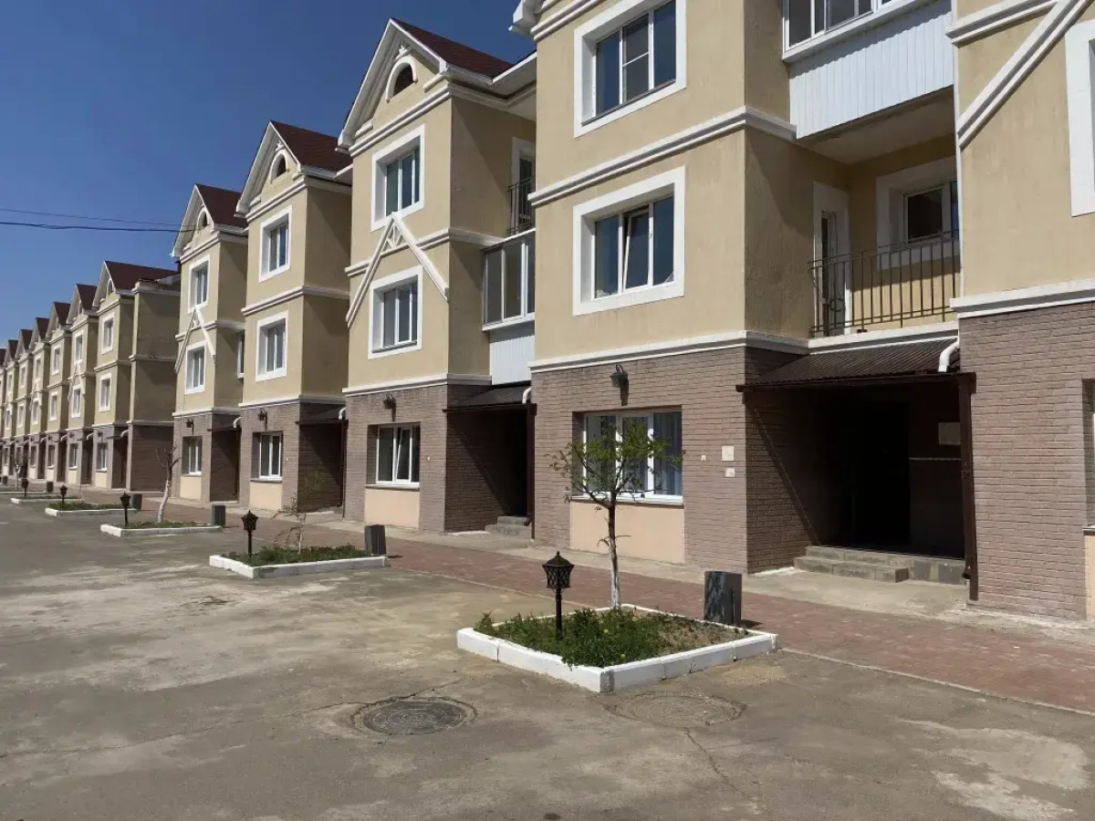 Апартаменты Студия с ванной в новом квартале На Сутки