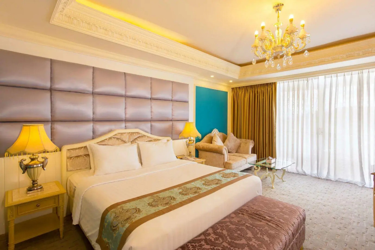 Отель The Grand Kandyan