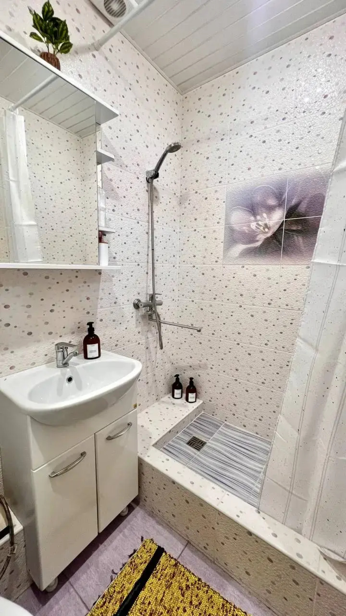 Квартира Однокомнатная на Кошевого 25с1 1