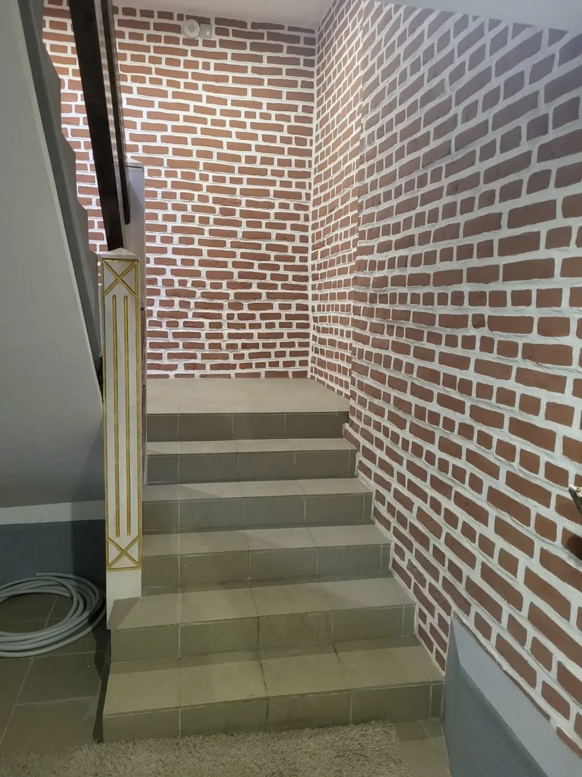 Апартаменты Логово Румс Двухкомнатные Пятиместные