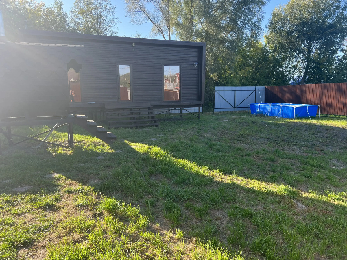 Частный дом Уютный дом на берегу реки